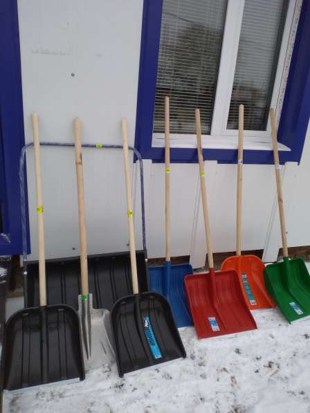Лопаты снеговые. Движки для снега в Тюмени фото 4