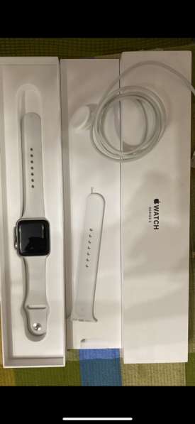 Часы Apple Watch series 3 в Москве