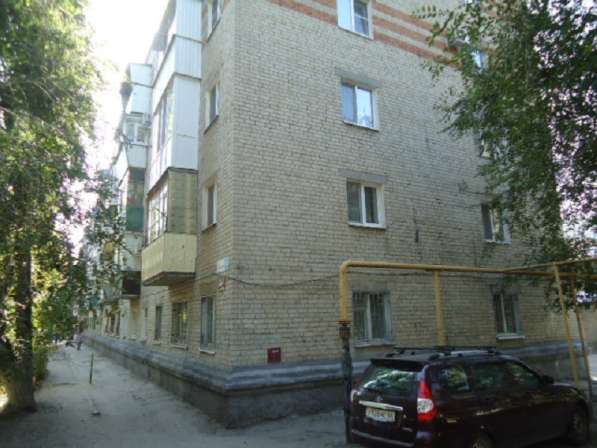 Продаю двухкомнатную квартиру на ул. Миллеровской, 64А