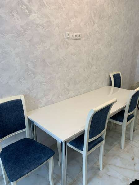 Комплект стола и стульев в Владикавказе фото 3