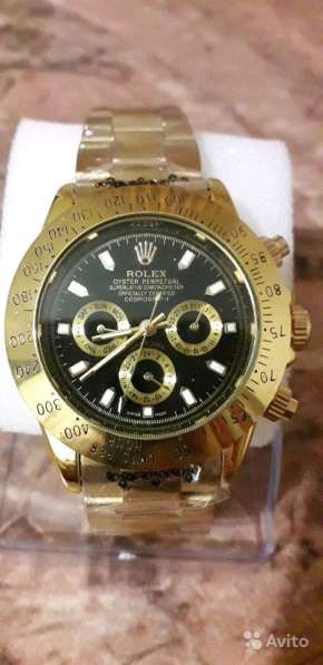 Часы Rolex вторые в подарок в Челябинске