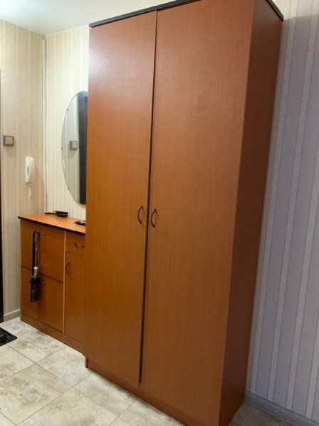 Продается мебель в прихожую