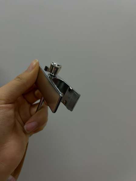 Вешалки в Москве фото 4