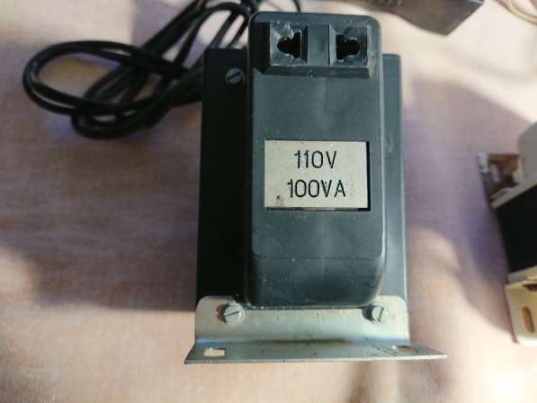 Понижающий трансформатор 220 \110 вольт