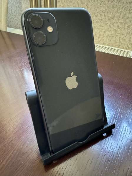 Продам iPhone 11