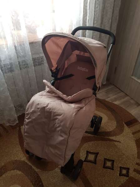 Кроватка трансформер с тумбочкой, коляска и стул-стол в Рязани фото 5