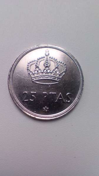 Монета 25 Песет 1975 год Испания