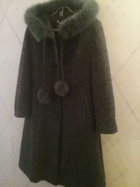 Новые женские пальто. Зимние размер 46, 48, 50
