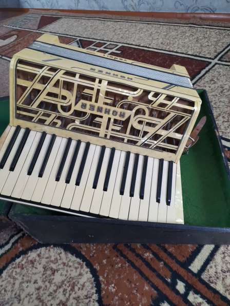Инструмент аккордеон hohner verdii немецкий трофейный в Ульяновске фото 3
