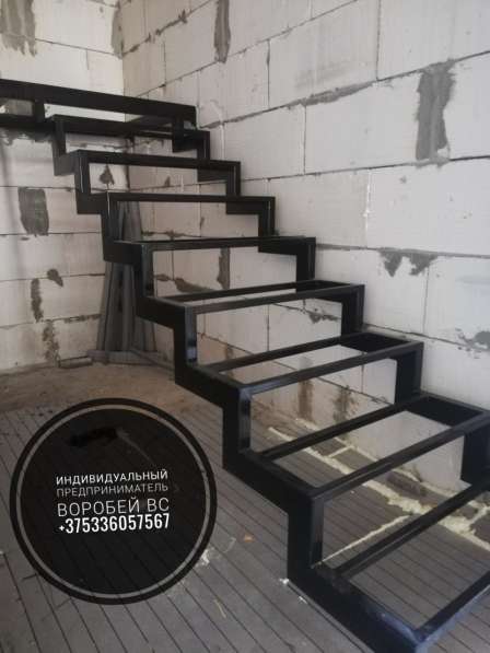 Металлический каркас лестниц в фото 15