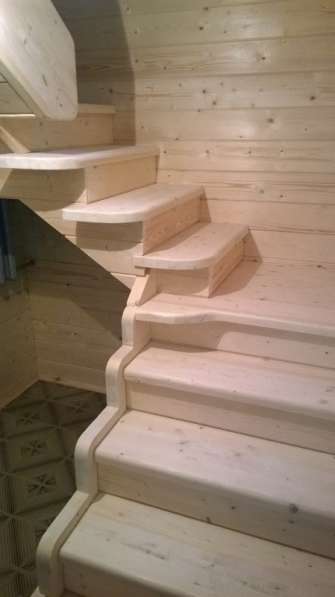 Изготовленные лестниц по индивидуальному заказу в фото 4