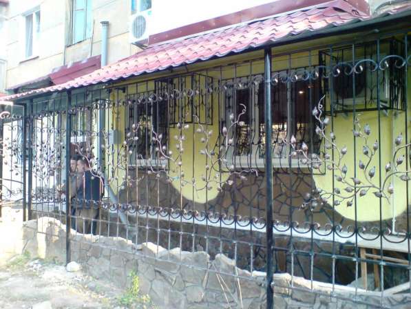 Забор кованый, ограждение, перила на балкон, лестницу в фото 14