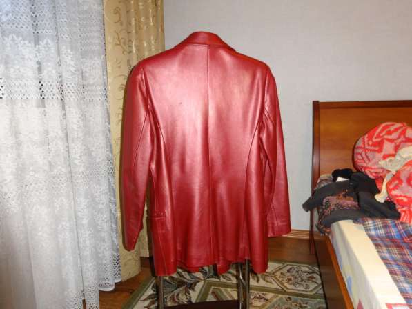 Кожанная женская куртка в Волгограде