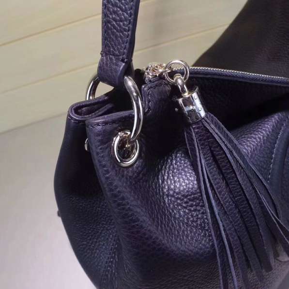 Gucci сумка на молнии чёрного цвета в Москве фото 5