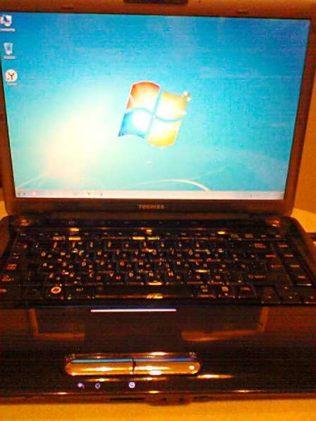 Toshiba Satellite A300-1G3 рабочий ноутбук в Москве фото 11