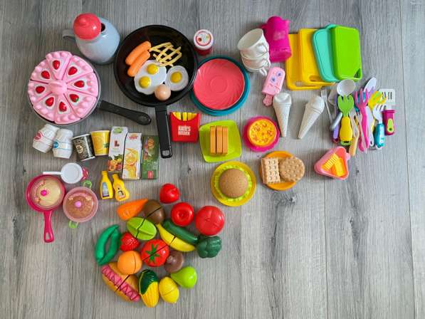 Детская кухня + посуда с едой ИКЕА в Москве