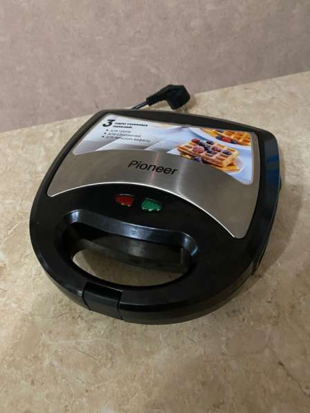 Вафельница