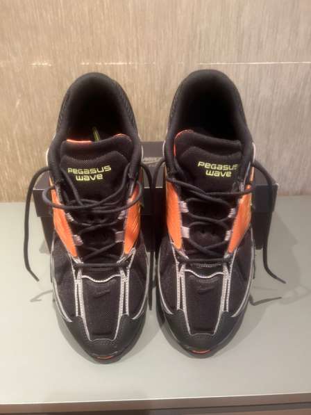 Мужские кроссовки в Москве фото 3