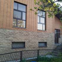 Продаю двухэтажный дом 297 кв. м, в Ставрополе