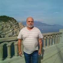 Павел, 61 год, хочет познакомиться –.живу в Ялте. часто бываю в Воронеже у родных, в Воронеже