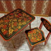 Продаю детский комплект мебели с хохломской росписью, в Нижнем Новгороде