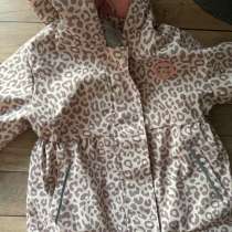 Продам детскую куртку размер 92, в Москве