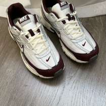 Кроссовки женские, в Краснодаре