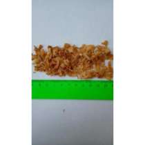 Лук жареный. Свежий обжаренный хрустящий лук кусочками, в Москве