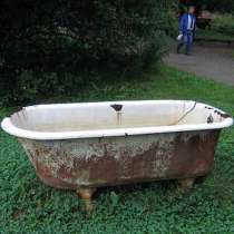 Покупаем, демонтируем и вывозим старые чугунные ванны, в Новосибирске