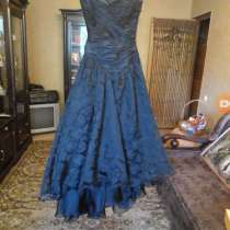 Платье эксклюзивное, в Москве