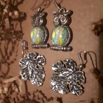 Серьги 2 пары, цена за все, в Кемерове