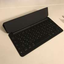 Клавиатура Smart Keyboard для iPad (8‑го поколения), русская, в Санкт-Петербурге