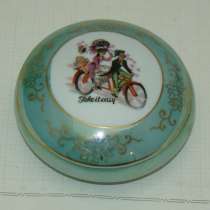 Шкатулка фарфоровая (X430), в Москве