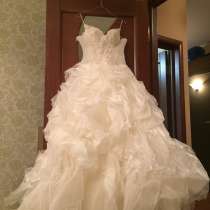 Свадебное платье из Италии, в Саратове