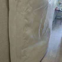 Продам матрас 160*200, в Новокуйбышевске