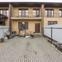 Продам таунхаус 125 м2 с участком 2.5 сот в СЖМ, Армянская, в Ростове-на-Дону