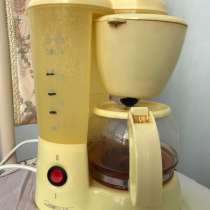 Продаю кофеварку электрическую 0,7 л, в Тюмени