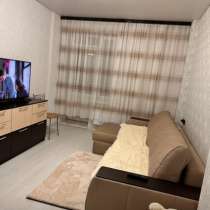 Продаю диван, пользовалась год, в Ивантеевка