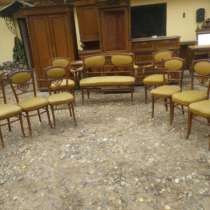 Старинный гарнитур...Диван,кресла,стулья, в Москве