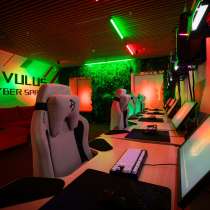 Инвестор в киберспортивную арену в студенческом центре, в Москве