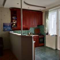 Продается 4 комнатная (100кв. м) квартира Сабуртало, в г.Тбилиси