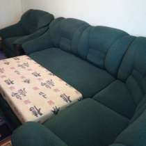 Угловой диван раскладной, с креслом, в идеальном состоянии, в г.Кременчуг