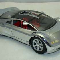 Ауди масштабная модель 1/18 (V440), в Москве