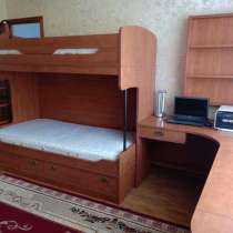 Двухъярусная кровать в комплекте, в Дзержинском