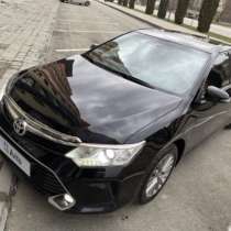 Продаю личный Автомобиль Тойота Камри идеальном состоянии, в Грозном