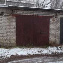 Продаю кирпичный гараж с бетонными перекрытиями, в Кирове