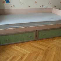 Две односпальные кровати с ящиками